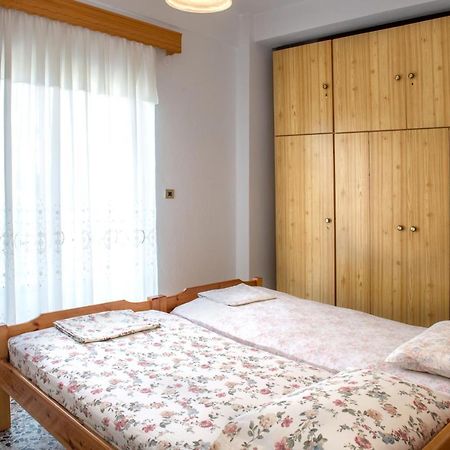 Kristi'S Apartments Holiday Olympiakí Aktí Ngoại thất bức ảnh
