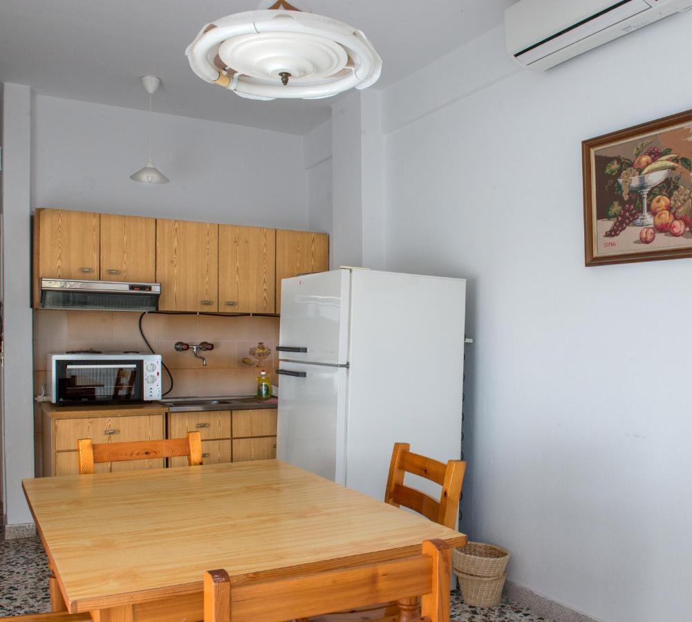 Kristi'S Apartments Holiday Olympiakí Aktí Ngoại thất bức ảnh